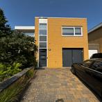 Gemeubileerde eengezinswoning met tuin, balkon, pa..., Huizen en Kamers, 50 m² of meer, Eindhoven