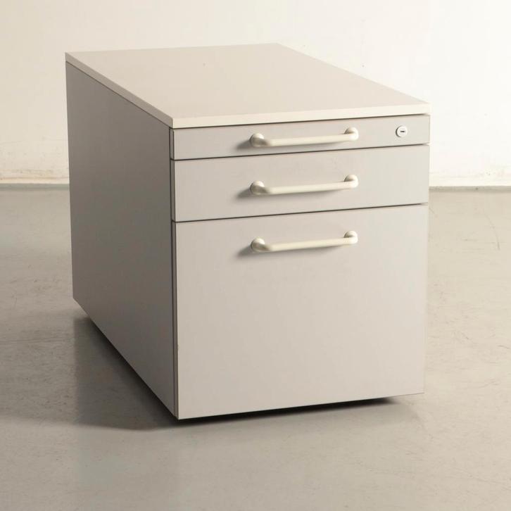 Steelcase, Huis en Inrichting, Kasten | Ladekasten, Ophalen of Verzenden