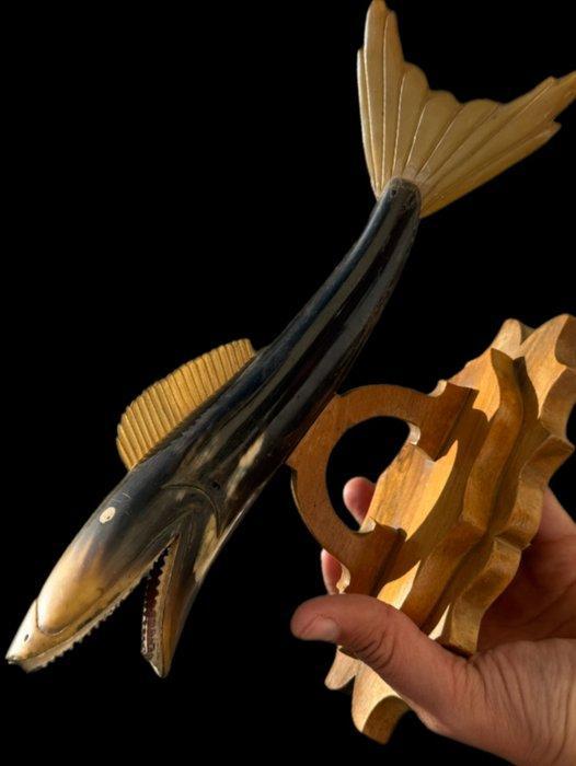 Interessante en verfijnde barracuda, ambachtelijk, Antiek en Kunst, Curiosa en Brocante