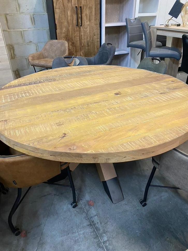 Eettafel mangohout, rond, 150 cm (nieuw, outlet), Huis en Inrichting, Tafels | Eettafels, Nieuw