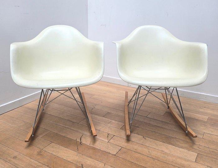 Vitra - Charles & Ray Eames - Fauteuil (2) - RAR - Plastic,, Antiek en Kunst, Kunst | Designobjecten