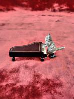 Fritz Bermann - Beeldje - Cat Playing the Piano (2) - Koud