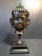 Boeddha hoofd op standaard - Beeld - Azië (Zonder