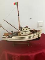 Maritieme objecten - Ginger Boy Tofino - Hout- VEO 98A