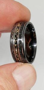 Ring met Seymchan meteoriet inleg en bladgoud. Kies uw maat.