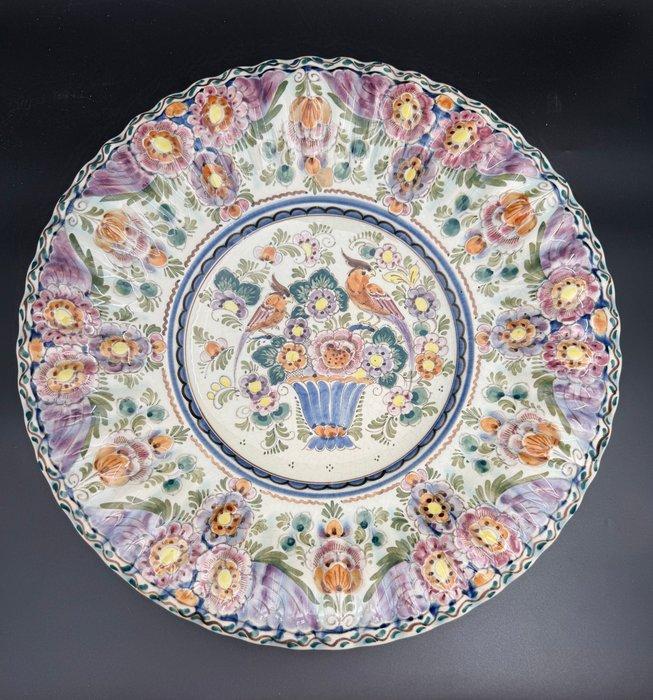 Velsen, Sassenheim - Bord - Aardewerk - Polychrome Delfts, Antiek en Kunst, Antiek | Glas en Kristal