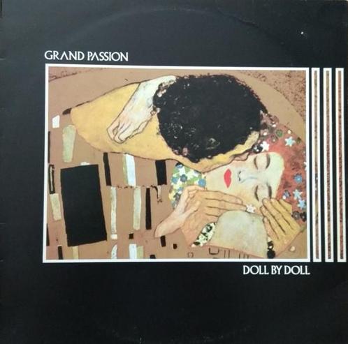 LP gebruikt - Doll By Doll - Grand Passion, Cd's en Dvd's, Vinyl | Rock, Zo goed als nieuw, Verzenden