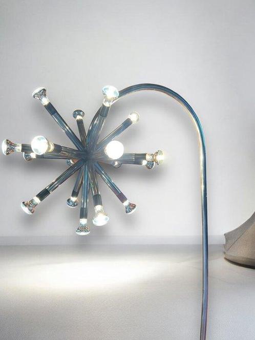 Lamp - Staal - Staande lamp - Sputnik ontwerp 1970, Antiek en Kunst, Kunst | Designobjecten