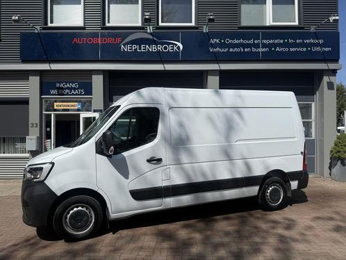 Renault Master T35 2.3 dCi 150 L2H2 Energy Comfort, Auto's, Bestelauto's, Dealer onderhouden, Lease, Zwart, Handgeschakeld, Wit