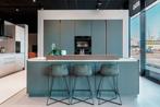 Showroomkeuken met keramiek werkblad en 6 apparaten, Ophalen, Overige typen, Met kookeiland, Groen