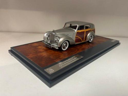 Matrix 1:43 - Modelauto - Harold radford - Beperkt tot 408, Hobby en Vrije tijd, Modelauto's | 1:5 tot 1:12