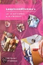 Loopbaandilemmas 9789073754614 W.M. Reijnaert, Boeken, Verzenden, Gelezen, W.M. Reijnaert