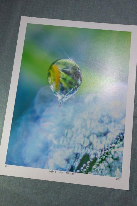 Inna Etuvgi - Above the Clouds, Antiek en Kunst, Kunst | Designobjecten