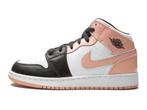 Air Jordan 1 Mid Arcitc Orange - Maat 42.5 EU, Kleding | Heren, Schoenen, Ophalen of Verzenden, Nieuw, Jordan