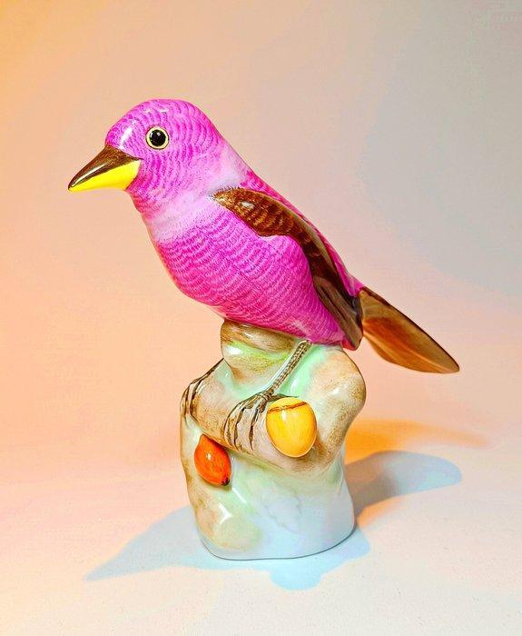 Herend - Beeldje - Colorful pink bird on branch with acorn -, Antiek en Kunst, Antiek | Glas en Kristal