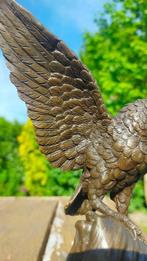 nick - sculptuur, imposante uil met gespreide vleugels - 24, Antiek en Kunst