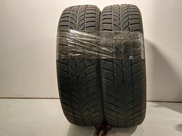 Bandenset 2 stuks 4-Seizoenen 195/65 R15  2023 5.6mm / beschikbaar voor biedingen