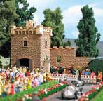 busch 1674 HO CARL BENZ GARAGE bouwpakket (beschadigde, Hobby en Vrije tijd, Modeltreinen | H0, Overige merken, Gelijkstroom, Verzenden