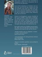 Drie weduwen, een graf, Ophalen of Verzenden, Nieuw