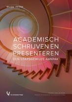 Academisch schrijven en presenteren 9789086598687, Boeken, Zo goed als nieuw
