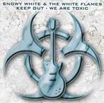 cd - Snowy White &amp; The White Flames - Keep Out - We A..., Zo goed als nieuw, Verzenden
