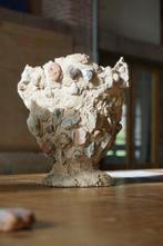 Riccardo Cenedella - Vaas - cement, stenen, puin - puin