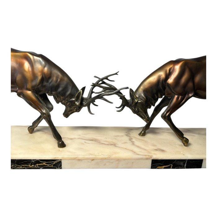 sculptuur, Scuplture de deux cerfs en combat - 16,2 kg - 27, Antiek en Kunst, Curiosa en Brocante