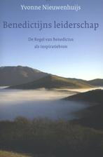 Benedictijns leiderschap 9789025901646 Yvonne Nieuwenhuijs, Verzenden, Zo goed als nieuw, Yvonne Nieuwenhuijs