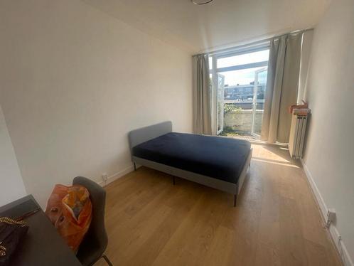 Studio te huur in s-Gravenhage - 100 m² - 2 kamer(s) - 2, Huizen en Kamers, Kamers te huur, Den Haag