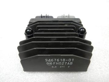 BMW F 900 R Dynamoregelaar / 12319467618 / 9467618 / 1231835 beschikbaar voor biedingen