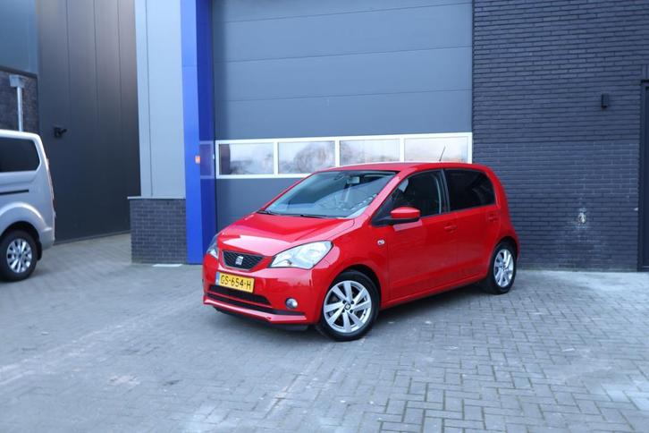 Seat Mii 1.0 Navi I PDC I Cruise control 44KW 2015 Rood, Auto's, Seat, Origineel Nederlands, Dealer onderhouden, Onderhoudsboekje
