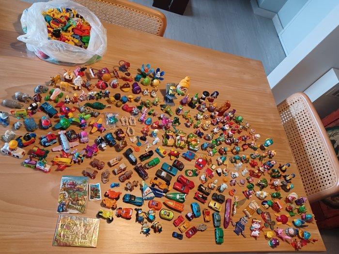 Kinder Ferrero - Verrassingsei figuurtje 423 Sorpresine, Antiek en Kunst, Antiek | Speelgoed