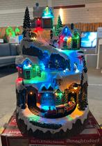 Kersthuis met Trein & LED-Verlichting - Nieuw in doos, Diversen, Kerst, Ophalen of Verzenden, Nieuw