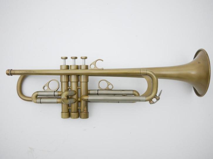 Trompet Courtois Evolution I Model EV-1 in Epoxy Lak, Muziek en Instrumenten, Blaasinstrumenten | Trompetten, Gebruikt, Ophalen of Verzenden