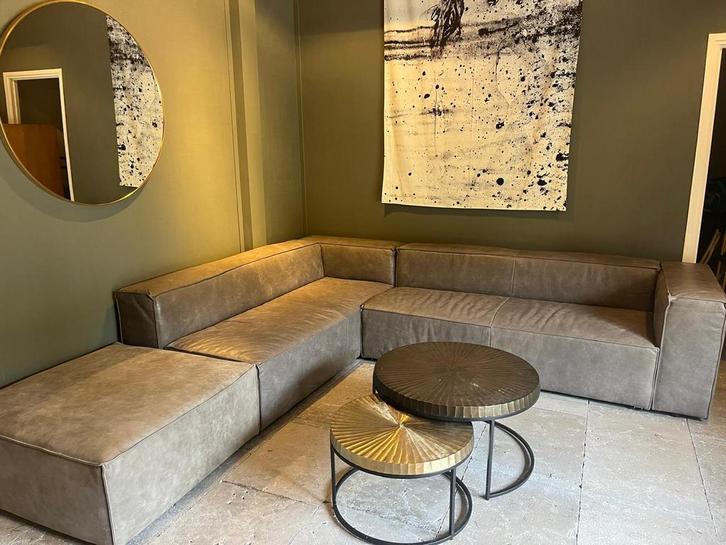 Lario Hoekbank in Africa Leder – Showroommodel NU €2499,-, Huis en Inrichting, Banken | Bankstellen, 200 tot 250 cm, 150 cm of meer