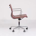 ICF - Charles & Ray Eames - Stoel - EA117 - Aluminium, Leder