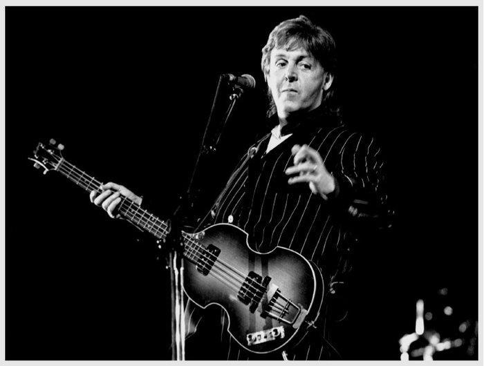 Massimo Barbaglia - Paul McCartney - Milan 1993, Antiek en Kunst, Kunst | Designobjecten