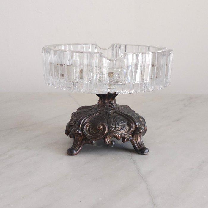 Asbak - Kristal, Legering - molato versierd met voluten, Antiek en Kunst, Curiosa en Brocante
