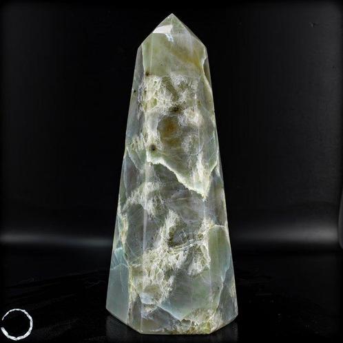 Natuurlijk sprankelende Garnriet, Groene Maansteen Obelisk-, Verzamelen, Mineralen en Fossielen