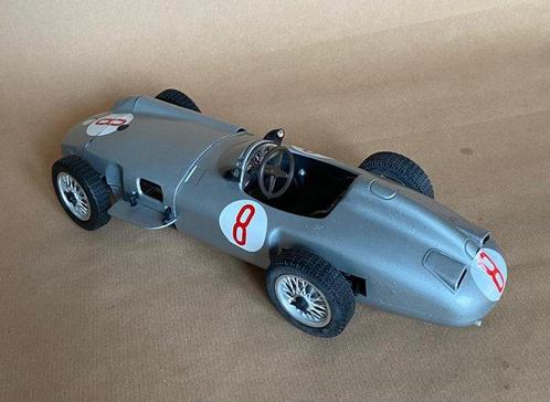 Polistil 1:16 - Modelauto - Mercedes Silberpfeil, Hobby en Vrije tijd, Modelauto's | 1:5 tot 1:12
