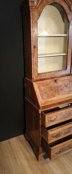 Secrétaire - Wortelnotenhout