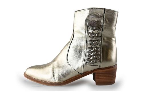 AQA Enkellaarzen in maat 38 Goud | 10% extra korting, Kleding | Dames, Schoenen, Overige kleuren, Zo goed als nieuw, Lage of Enkellaarzen