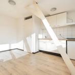 Gemeubileerde studio met balkon en inloopdouche in..., 20 tot 35 m², Leiden