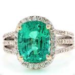 Ring - 14 karaat Witgoud - 5.06ct. tw. Smaragd - Diamant -, Nieuw