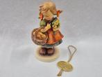 Beeldje - W. Goebel Porzellanfabrik - MI. Hummel - Autumn