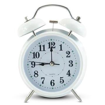 IvoQ Witte Klassieke Wekker met Dubbele Bel beschikbaar voor biedingen