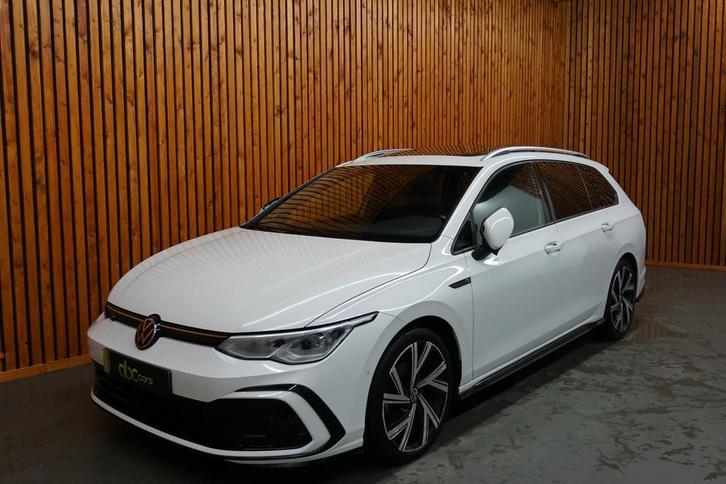 VW GOLF 1.5 ETSI R-LINE business panodak automaat Nr. 033, Auto's, Volkswagen, Dealer onderhouden, Onderhoudsboekje, Automaat