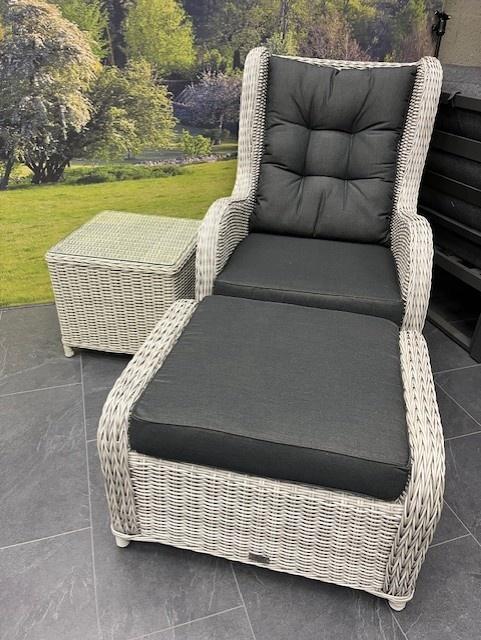 Showroommodel Arezza lounge balkonset 3-delig wit-grijs, Tuin en Terras, Tuinsets en Loungesets, Nieuw, Ophalen of Verzenden
