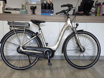 Giant Elegance E+ 2 25km/h S Creme Light beschikbaar voor biedingen