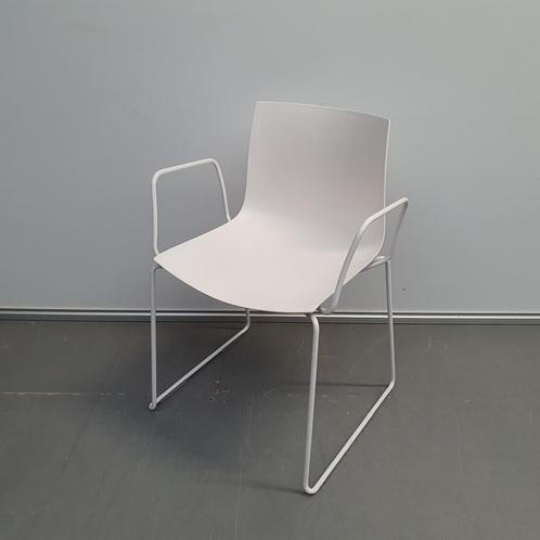 Arper Catifa 53 design stoel - wit kunststof, Huis en Inrichting, Stoelen, Ophalen of Verzenden